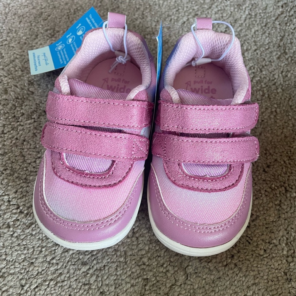 Toddler sneakers